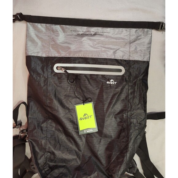 Quest Water Resistant Backpack 30L Black Gray - Picture 4 of 7